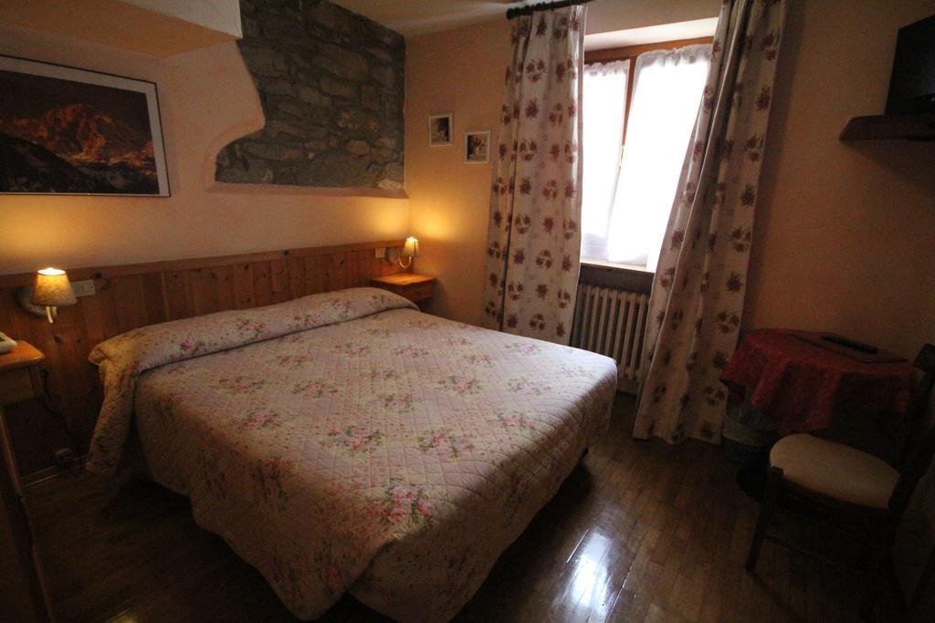 Maison Laurent Courmayeur Chambre photo